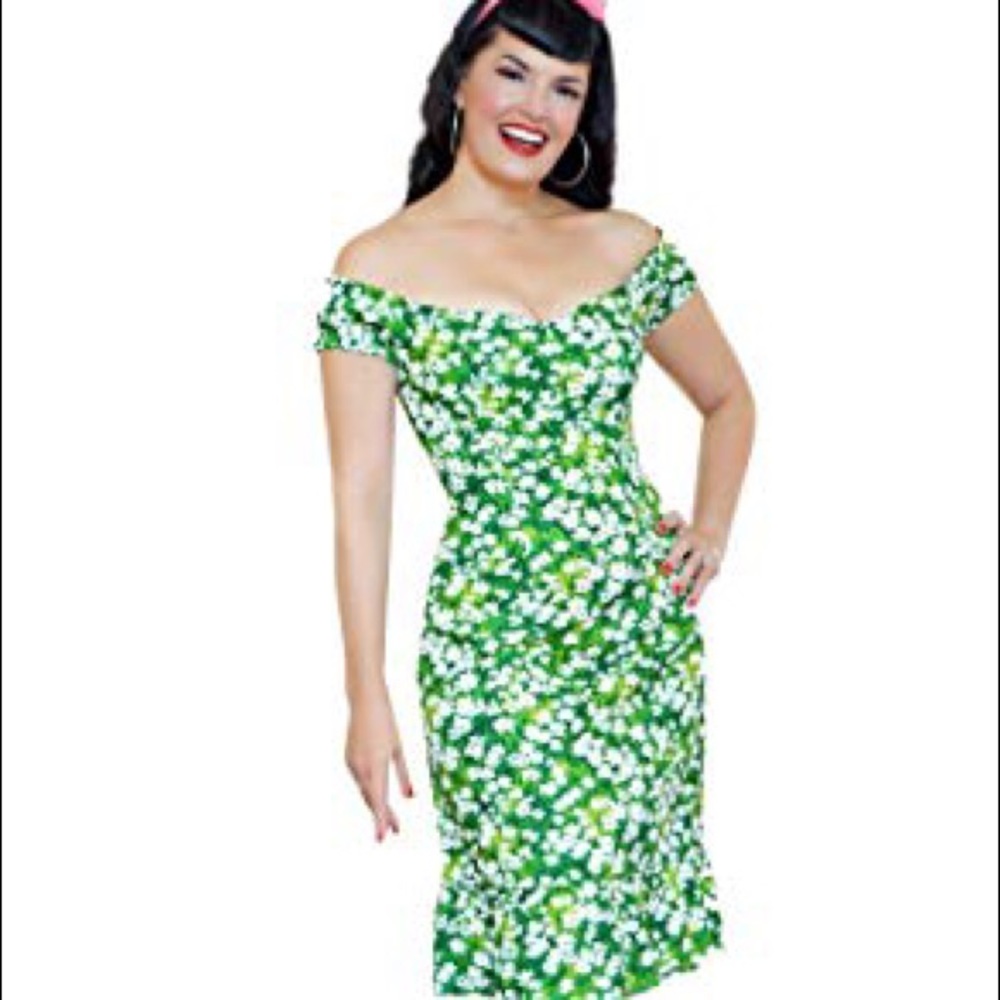 Bernie Dexter Toff Tiny Daisies dress.